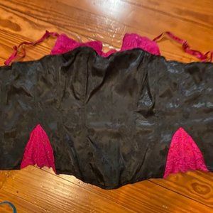 FOH black and pink lace corset